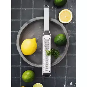 140x140 - Râpe Zesteur inox Professional Series Microplane