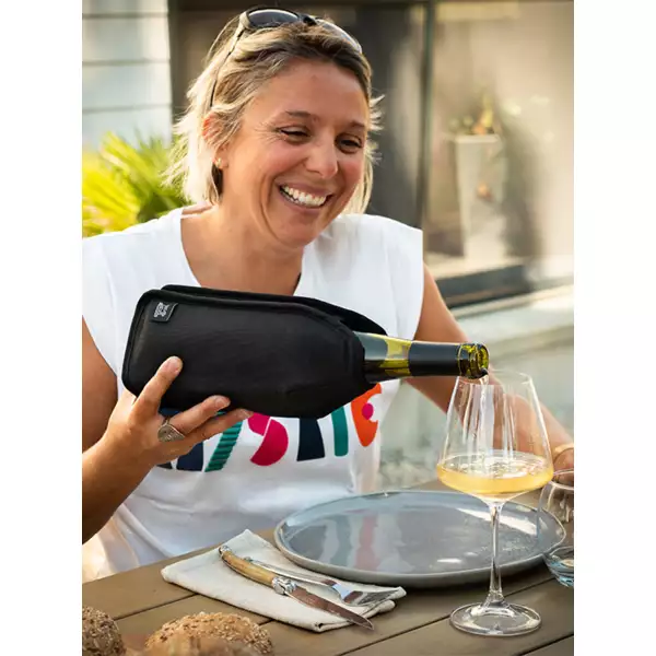 Rafraîchisseur extensible vins et champagnes Frizz Peugeot noir