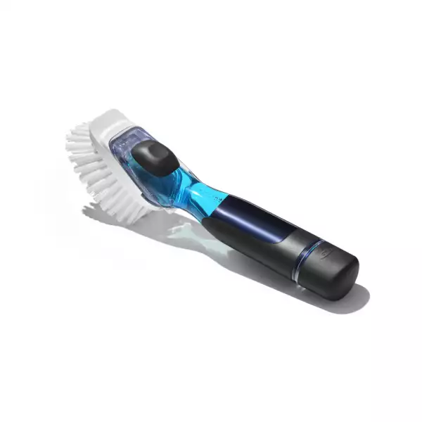 Brosse à vaisselle à manche distributrice de savon Oxo