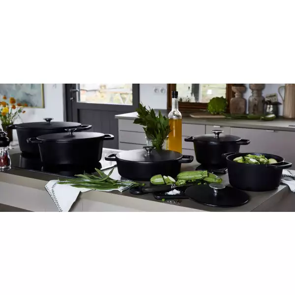 Cocotte en Fonte Black Design ovale noire Baumalu