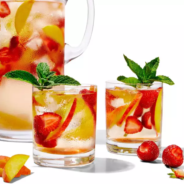 Equeuteur pour Fraises Oxo