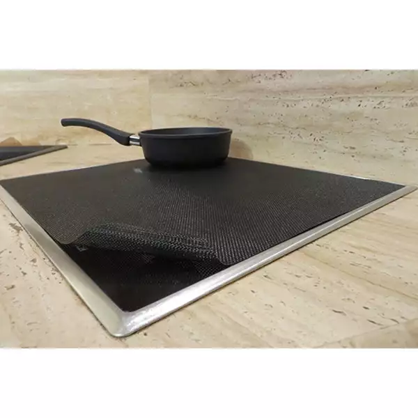 Tapis de protection pour plaque à induction Nostik