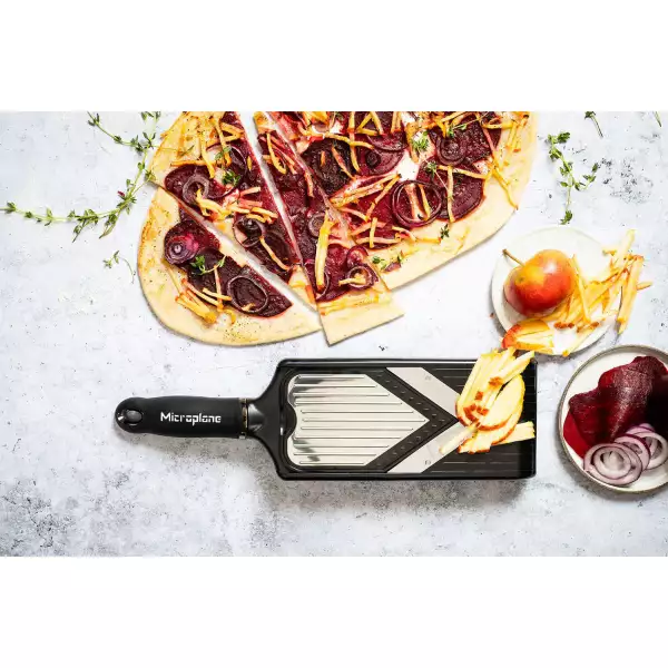 Mandoline en V avec râpe à julienne Microplane